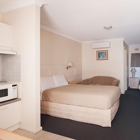 Holiday Lodge Motor Inn Narooma Exteriör bild